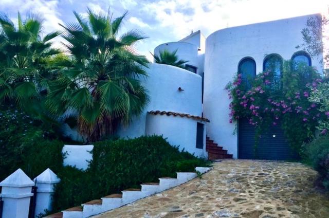 Casa Azul - Beautiful Ibiza-Style Apartment Olivella ภายนอก รูปภาพ